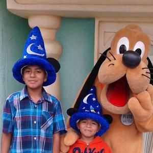 Meet your Posher, Toni